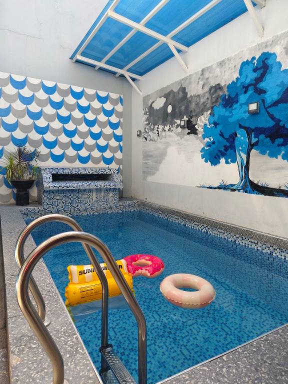 Villa with pool & barbeque in Angeles City