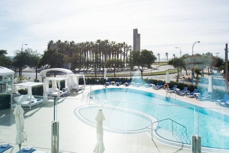 Aparthotel  Castelldefels
