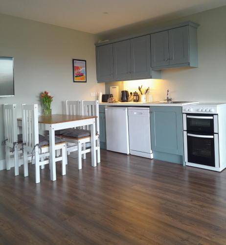 Apartment Doolin
