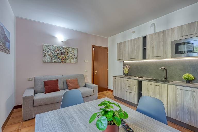 Holiday apartment with yard & terrace | Mountain view — photo 3