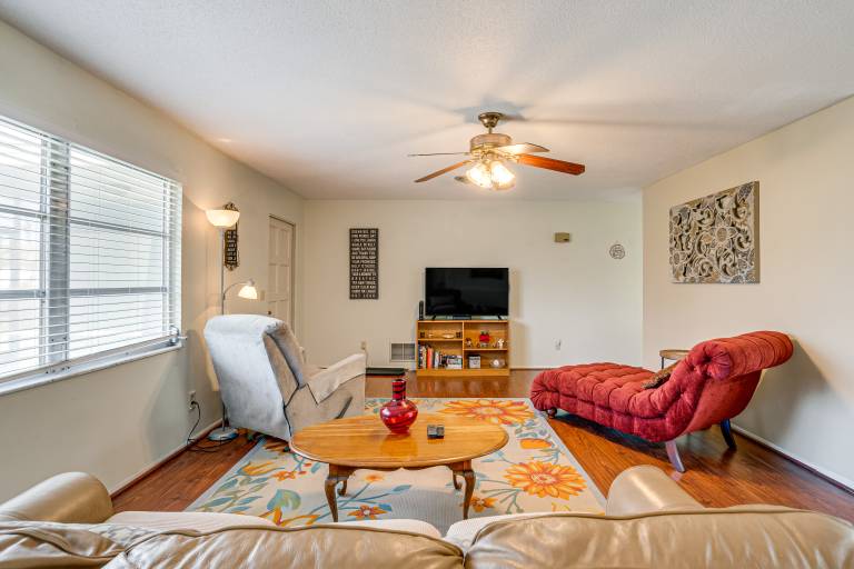 Englewood Home on Canal Boat to Lemon Bay