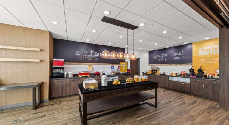 Hampton Inn & Suites by Hilton Sherman — photo 4