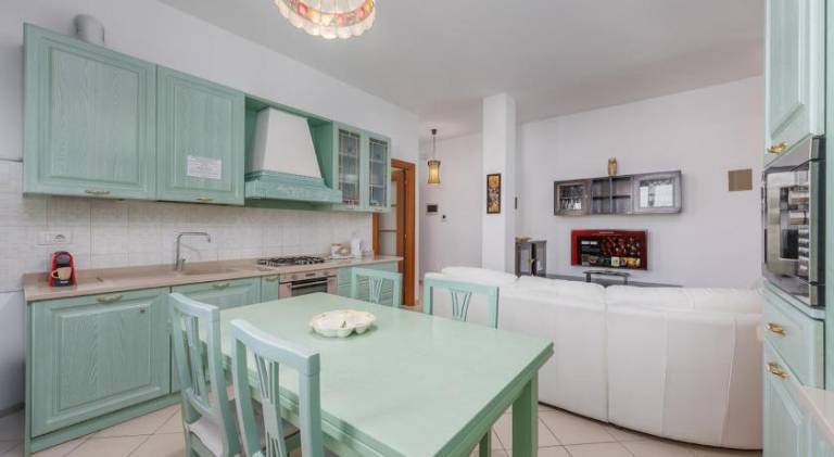 Holiday apartment with 2 rooms for 4 persons — photo 5