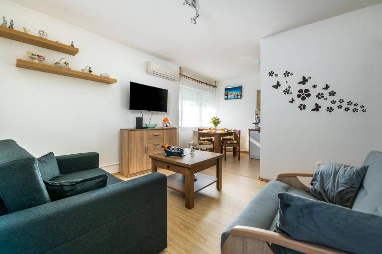 Ferienwohnung in Monte Zaro, Vinkuran für max. 6 Personen, Ferienwohnung in Monte Zaro, Vinkuran für max. 6 Personen,