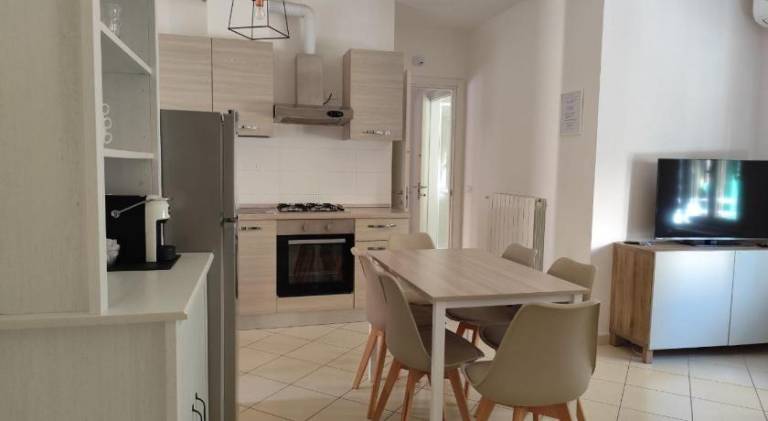 Holiday apartment with 2 rooms for 6 persons — photo 3