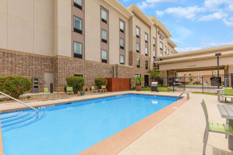 Hampton Inn Texarkana — photo 3