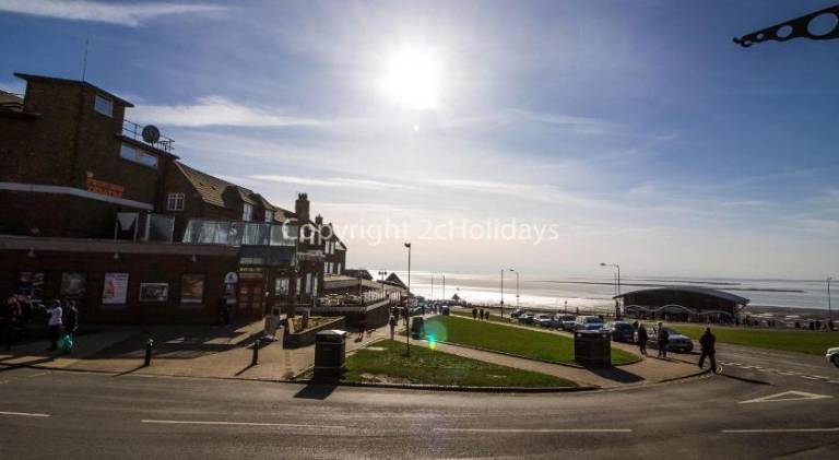 6 Berth Dog Friendly Caravan In Hunstanton, Minutes From The Beach Ref 13013L — photo 5