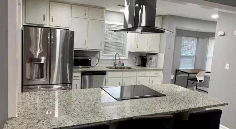 Rental apartment with 3 rooms for 10 persons — photo 4