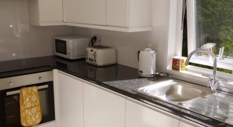 House with 2 rooms for 4 persons — photo 3