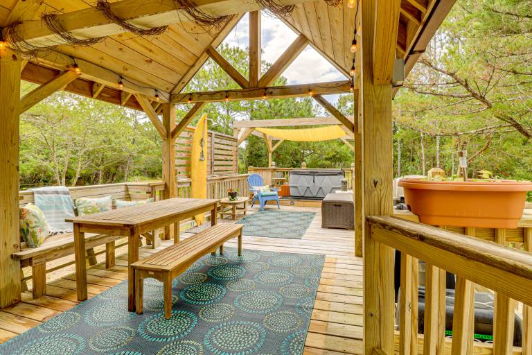 Hot Tub Haven Creekside Cabin in Frisco