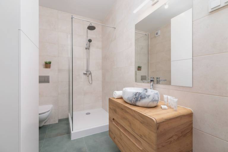 Children-friendly beautiful studio with patio | Pets are welcome — photo 4