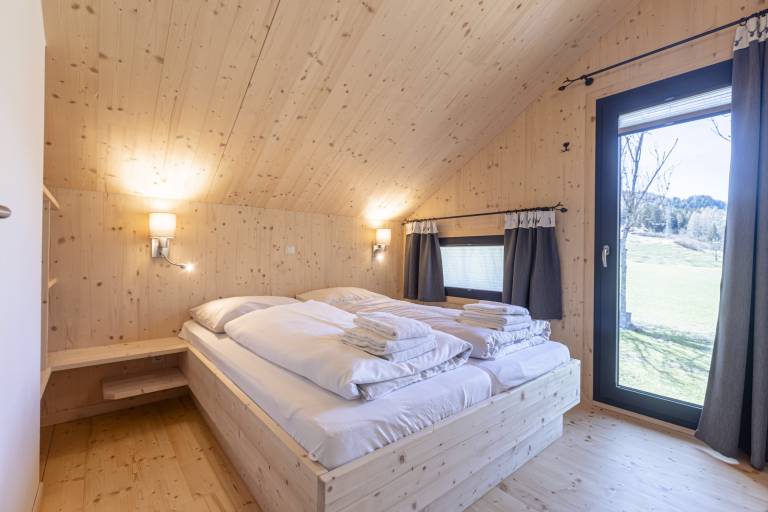 Fully equipped beautiful chalet with BBQ, terrace & sauna | Close to the ski | Pets allowed — photo 3