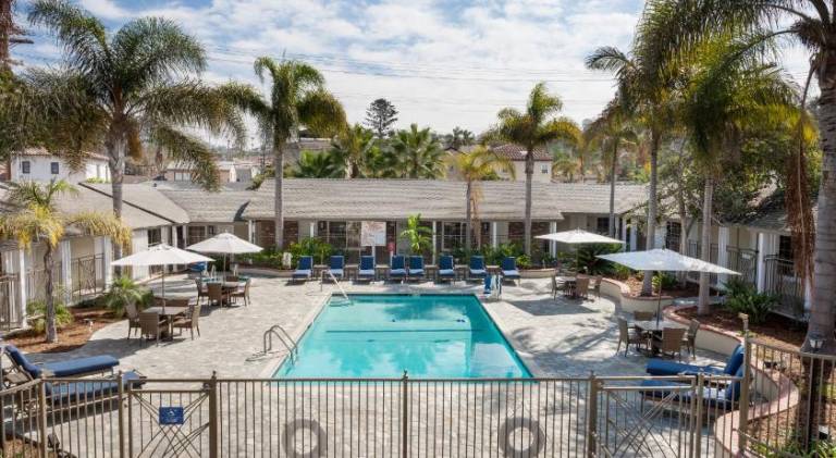 Holiday Inn Express and Suites La Jolla - Windansea Beach By IHG — photo 5