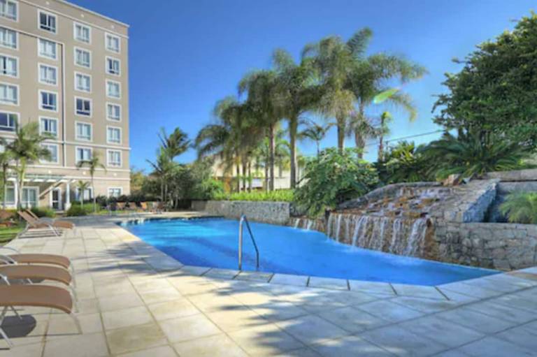 Hotel Deville Prime Porto Alegre