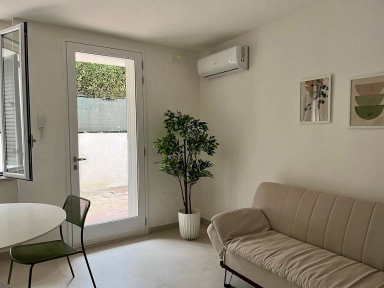 Rental apartment with 1 room for 4 persons — photo 4