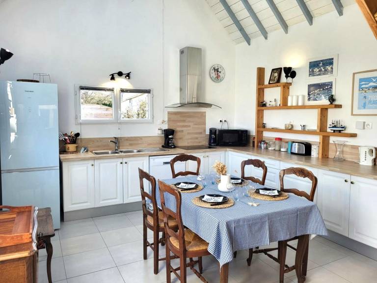 House with garden, barbeque & patio | Garden view in Coutances