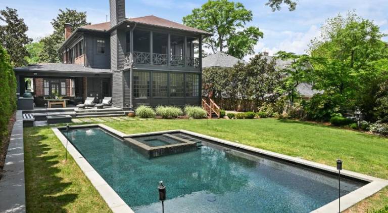 Vacation home with pool | Suitable for remote work in Atlanta, GA