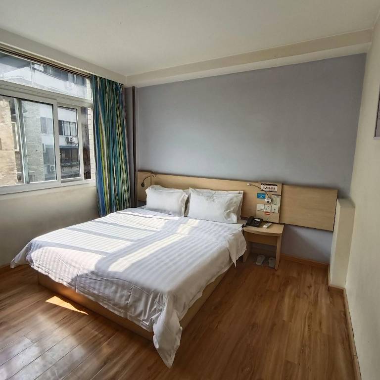 7 Days Inn Chongqing Wanzhou District Gaosuntang Chongbai — photo 5