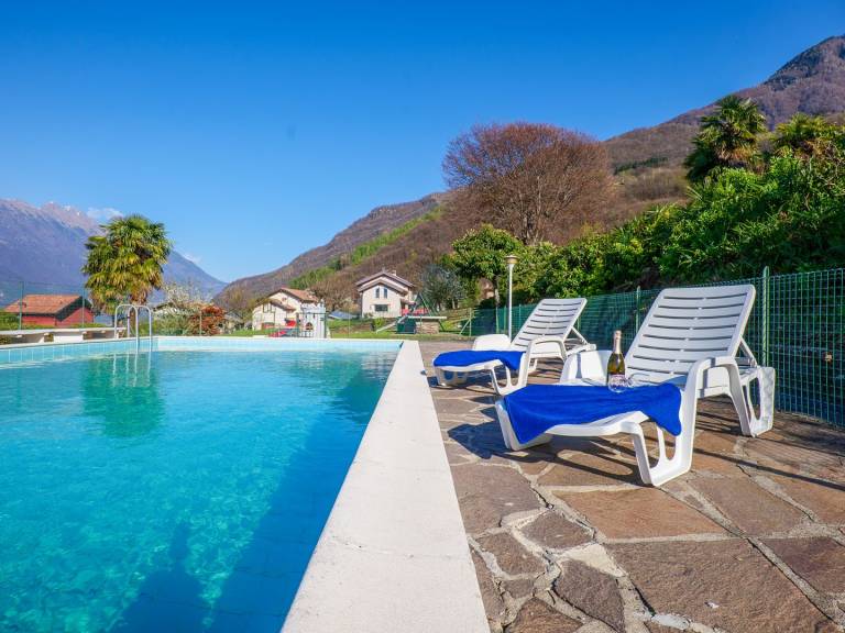 Appartamento vacanza Colico