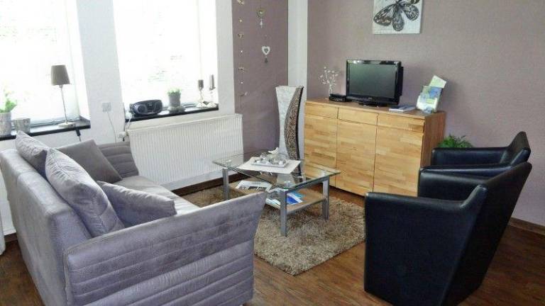Fully equipped wonderful holiday apartment with barbeque, garden & patio | Pets are welcome — photo 3