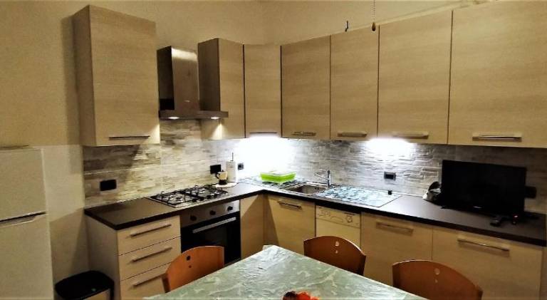 Holiday apartment with 2 rooms for 6 persons — photo 2