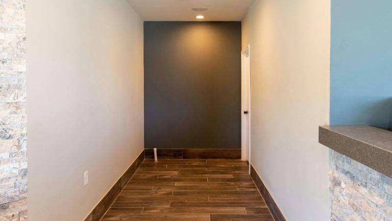 Magnuson Extended Stay and Suites Airport Hotel — photo 4