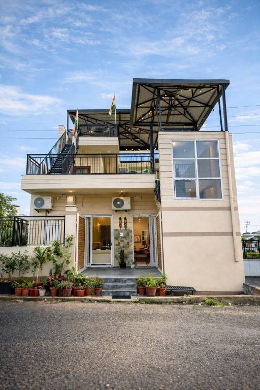 Vacation home with 1 room for 6 persons in Dehradun