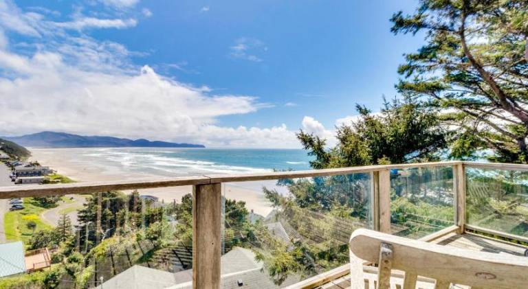 Vacation home | Next to the beach | Pet-friendly in Tillamook, OR