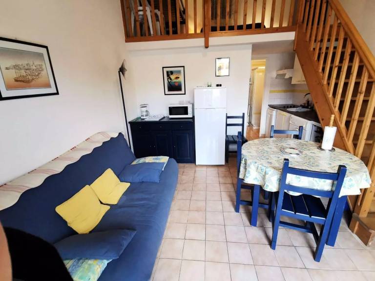 House with 2 rooms for 6 persons in Leucate