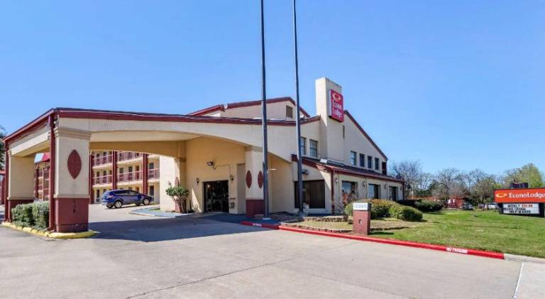 Knights Inn College Station — photo 4