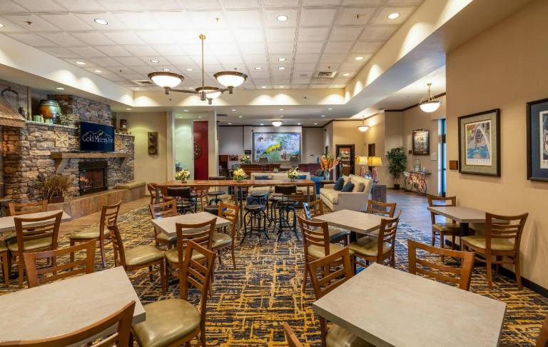 Gold Miners Inn Grass Valley, an Ascend Collection Hotel — photo 3