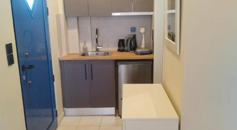 Serviced apartment with patio & garden | Next to the beach | Pets are welcome — photo 4