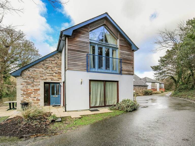 House  Truro