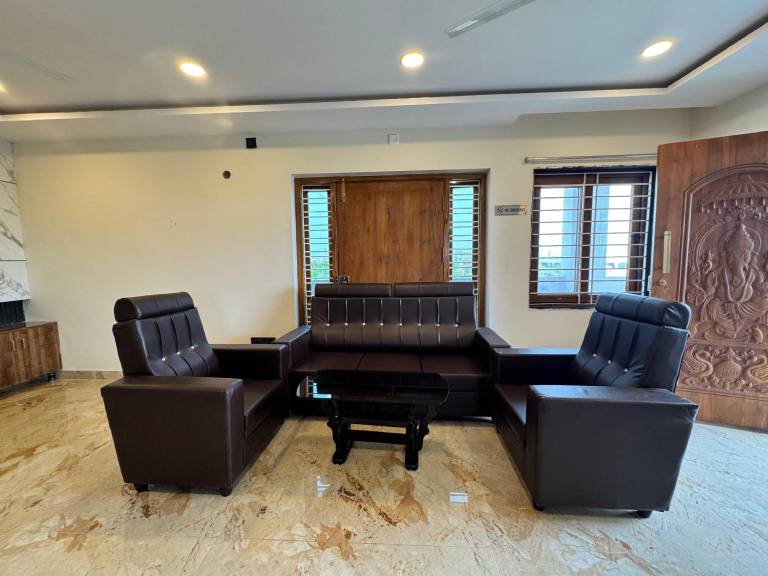 Serviced apartment Pallamraju nagar