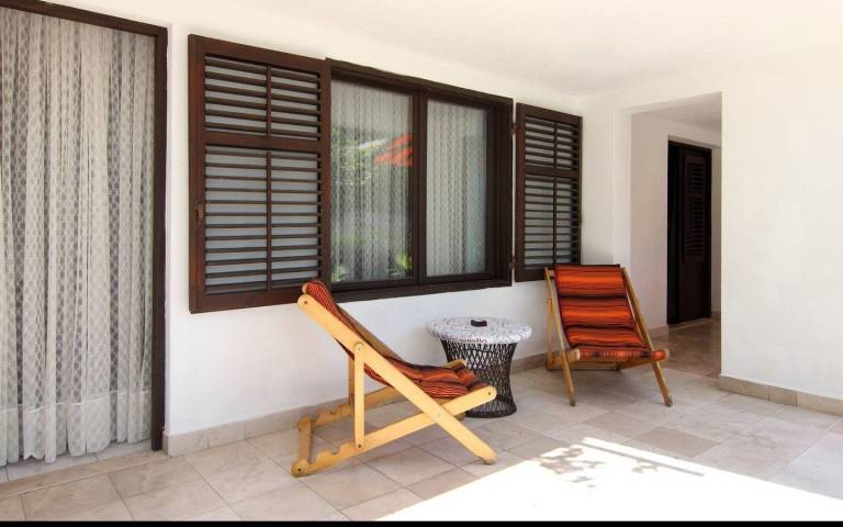 Apartment with patio & garden | Sea view — photo 3