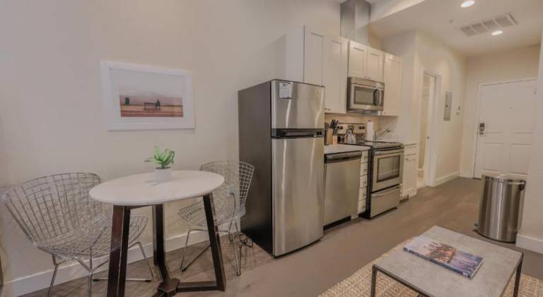 Apartment | Near Faneuil Hall — photo 5