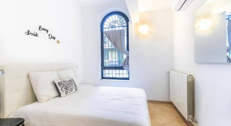 Beautiful holiday apartment | Next to Fontana del Delfino | Pet-friendly — photo 2