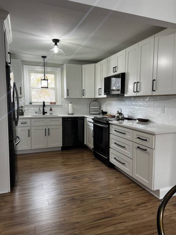 Farmhouse Mount Airy