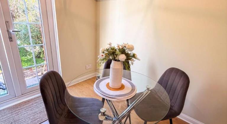 Villa with 2 rooms for 4 persons — photo 3