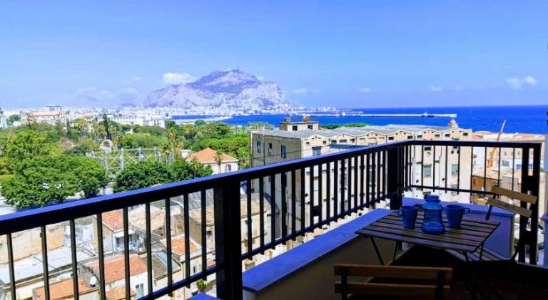 CasaMare Sant'Erasmo Sea View apartment & suites in Palermo