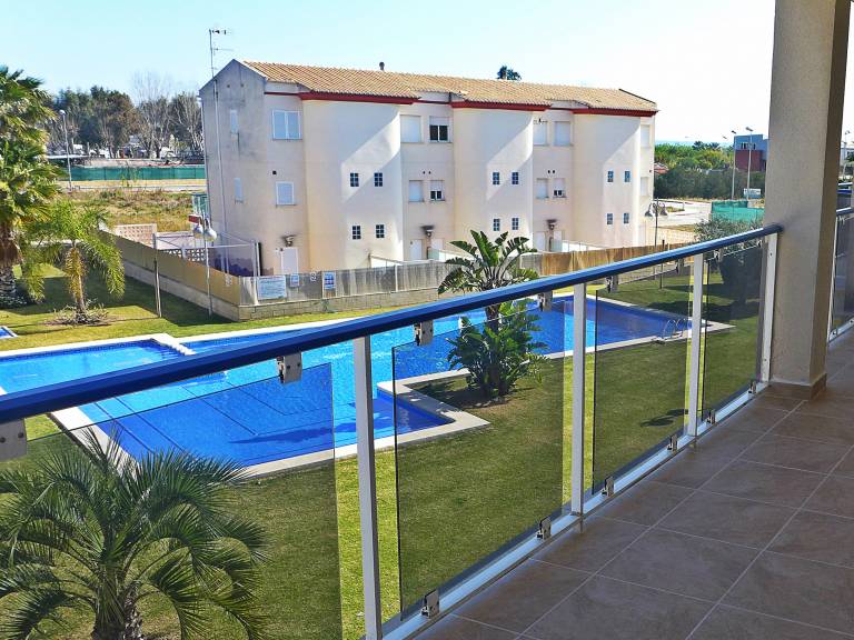 Rental apartment with garden, pool & patio — photo 3