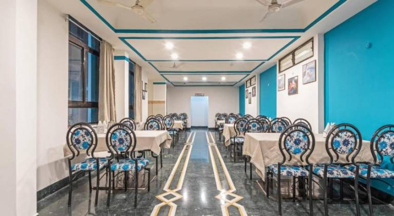 Hotel Indore Palace — photo 3