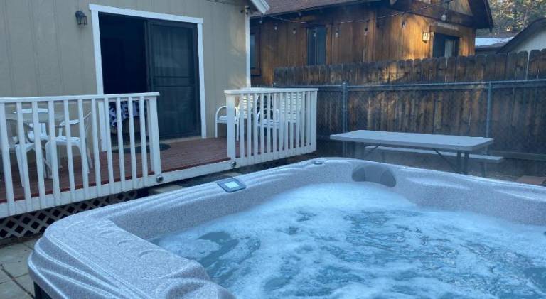 Moonridge Mountain - Great Cabin with all the amenities and great location! Hot tub! — photo 5