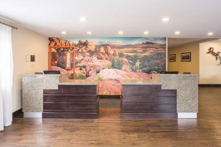 La Quinta Inn & Suites by Wyndham Moab — photo 3