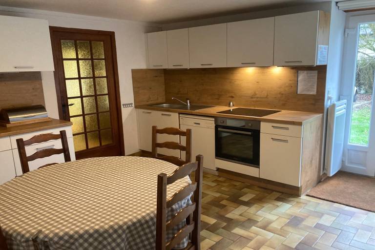 Children-friendly vacation home with grill, garden & patio | Pet-friendly — photo 3