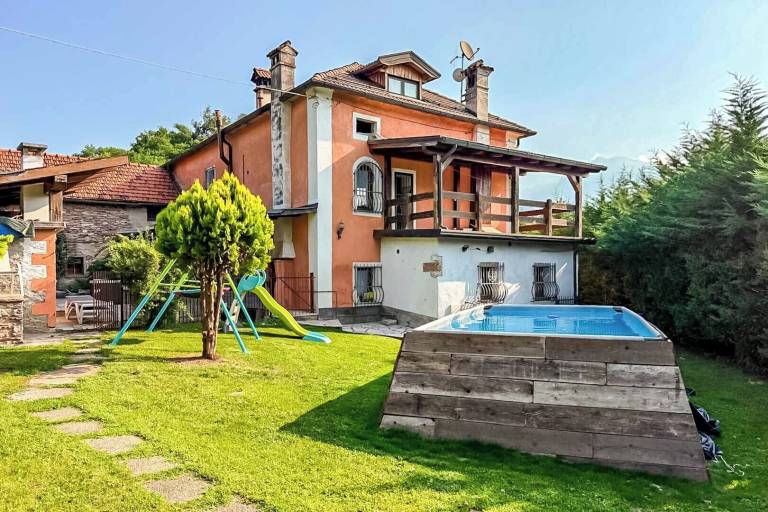 Villa  Barcis