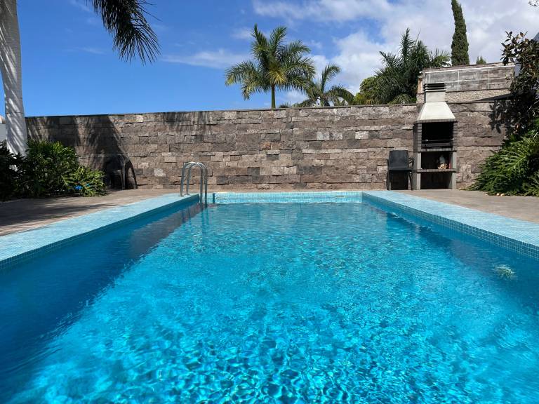 Family-oriented wonderful villa with sauna, garden & private pool | Garden view | Close to the beach | Good for workation | Pet-friendly — photo 2