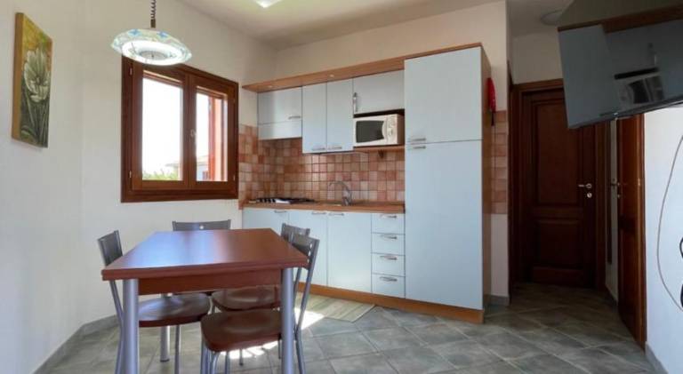 Holiday apartment with pool — photo 4
