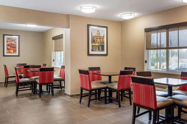 Comfort Inn & Suites Macon North I-75 — photo 5