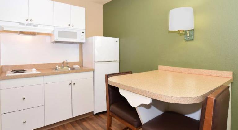 Extended Stay America Suites - San Diego - Sorrento Mesa — photo 4
